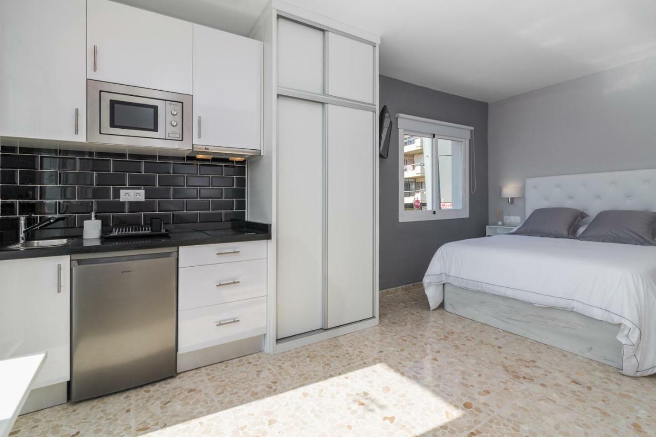 Carihuela Plaza Apartamentos Turisticos Τορρεμολίνος Εξωτερικό φωτογραφία