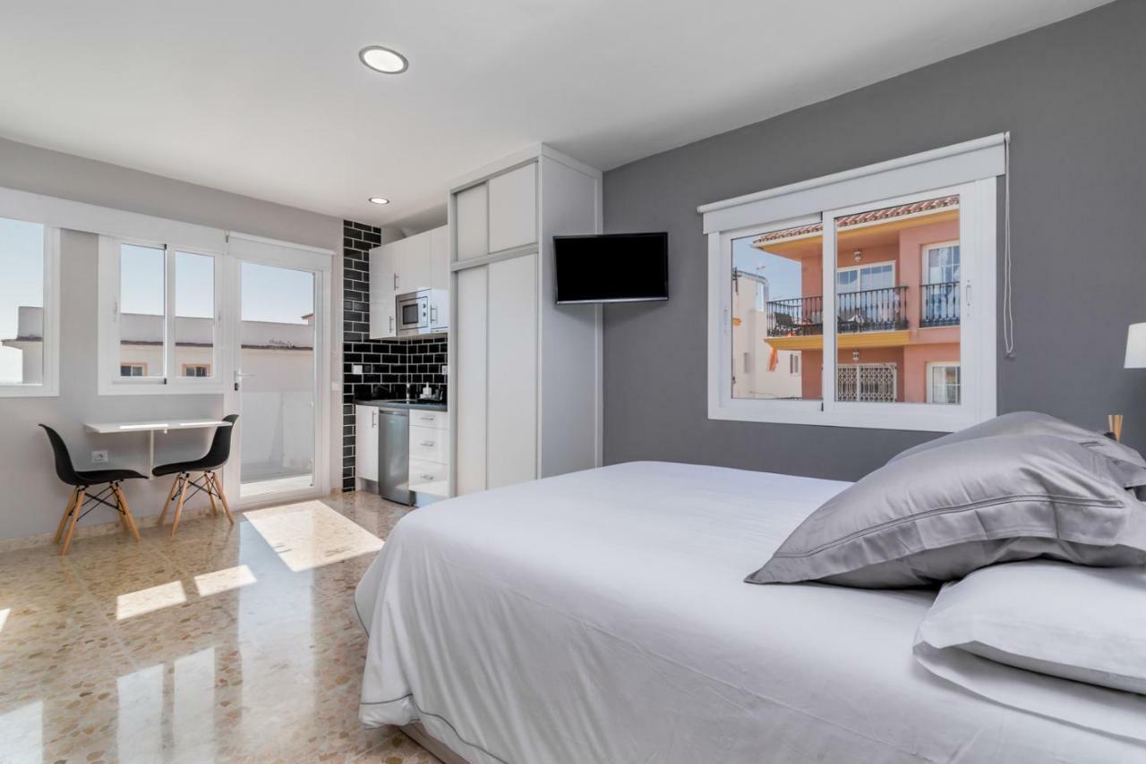 Carihuela Plaza Apartamentos Turisticos Τορρεμολίνος Εξωτερικό φωτογραφία